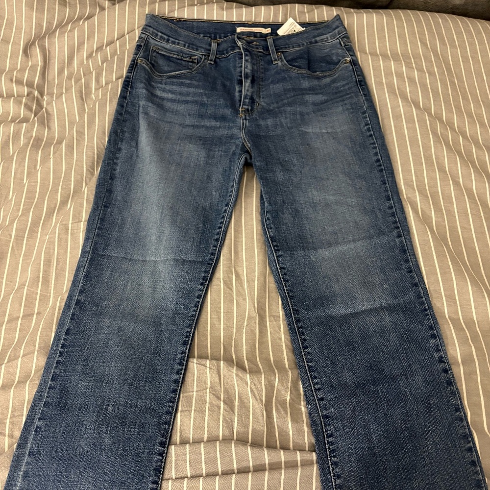 Women's Size 30 Regular Levi's High Rise Straight Jeans